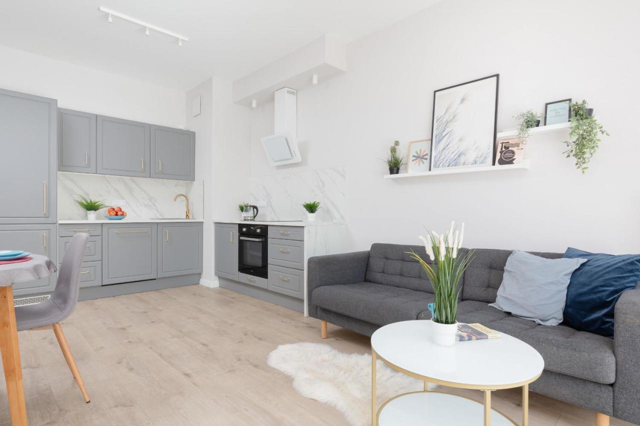 Modern Apartment With Balcony Warsaw Mokotow Aignera By Noclegi Renters Экстерьер фото